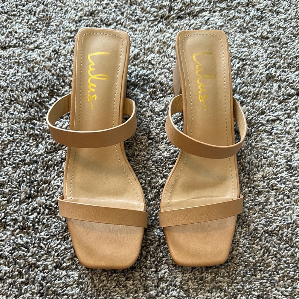 Lulu's Tan Block Heel Heels